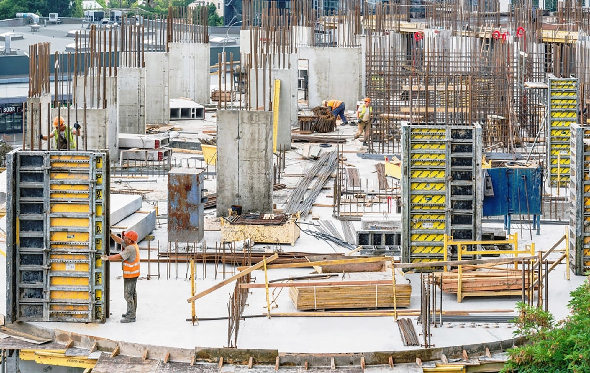 бригады монолитчиков бетонщиков